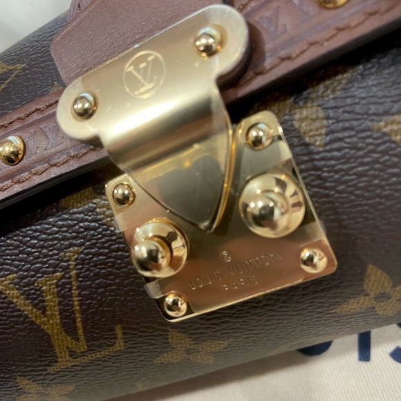 🎀Traded🎀NEW🔥Louis Vuitton Trunk Bag - Picture 3 of 15